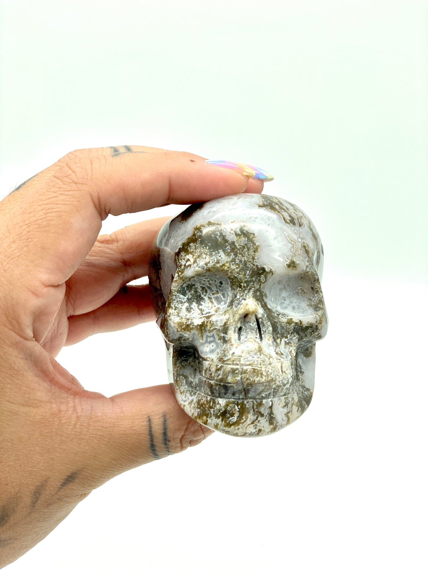 Moss Agate Skull in Quartz๐