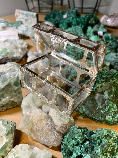 Build Your Own Crystal Treasure