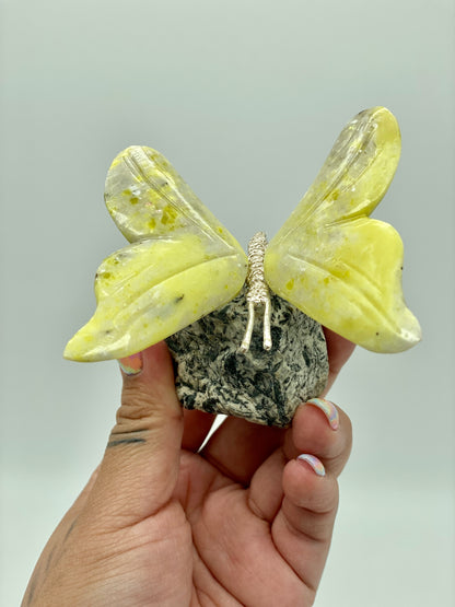 Butterflies in Raw Crystal Base 🦋