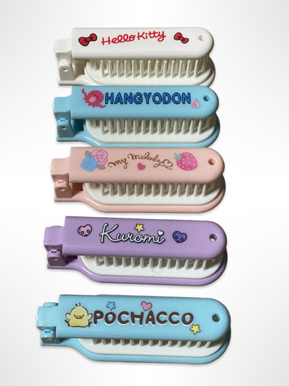 Sanrio Friends Compact Hair Brush