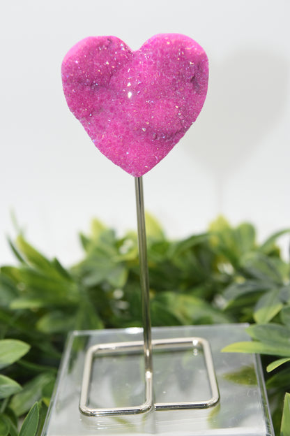 Aura Coated Hearts in Quartz with Metal Stand