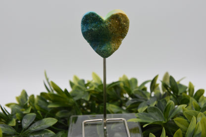 Aura Coated Hearts in Quartz with Metal Stand