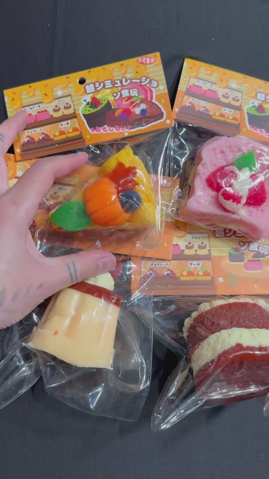 🎂 Big Cake Squishy – Ultra Realistic Simulation Dessert