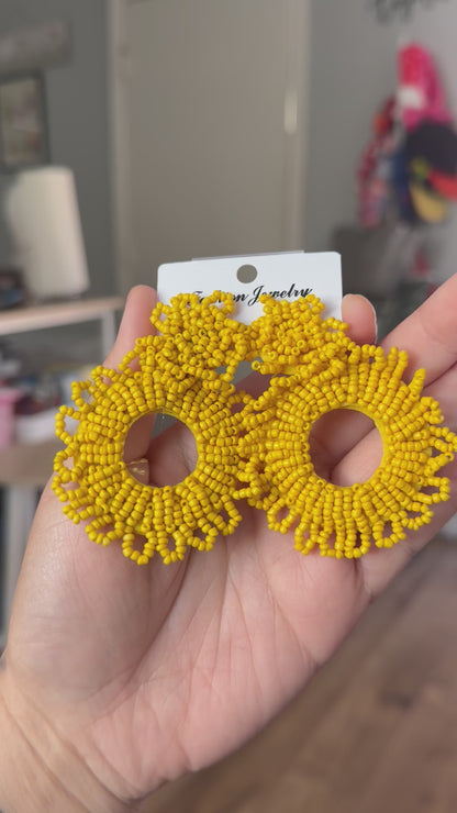 Hand-Beaded Dangling Earrings – 5 Vibrant Colorways