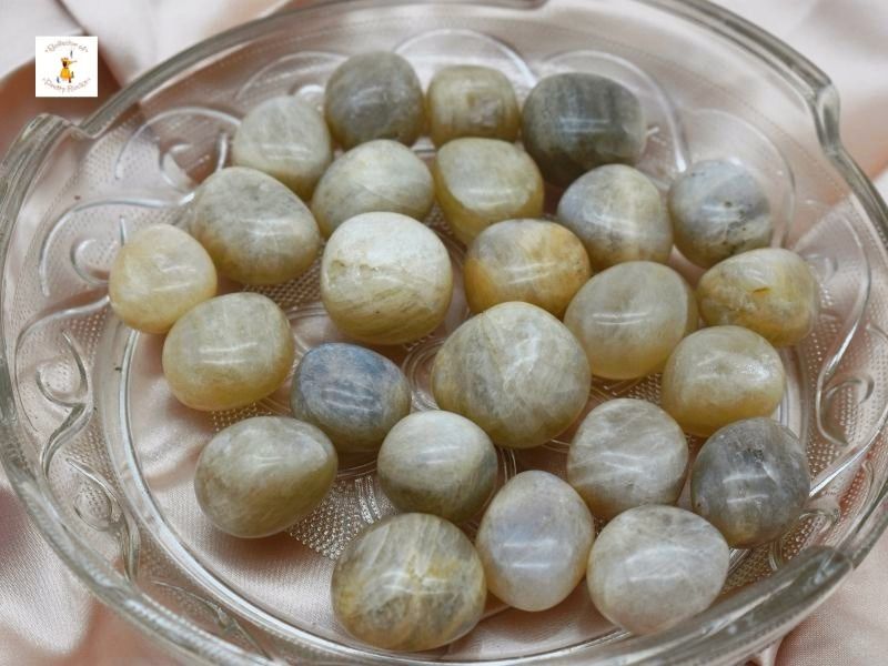 Peach Rocks Peach Moonstone 3 for $10 – collectorofprettyrocks